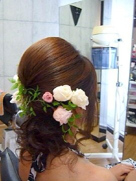 アール ウェディングヘアセット