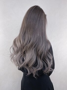 ジゼル(gisele) ハイトーングラデーション