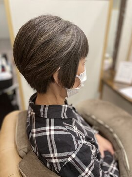 ルカリエ(LUCA:Rie) 白髪ぼかし×マットグレーカラー