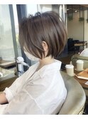 30代、40代/丸みくびれショートボブ×白髪染めハイライト/大宮