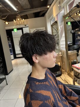 アイズ 海老名(AIZU) ツイストスパイラルパーマ　スパイラルパーマ　ツイストパーマ