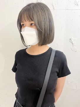 ラミエ バイ メルト 吉祥寺(lamie by melt) "久保田"オリーブグレージュカラーぷつっとボブ前髪カット