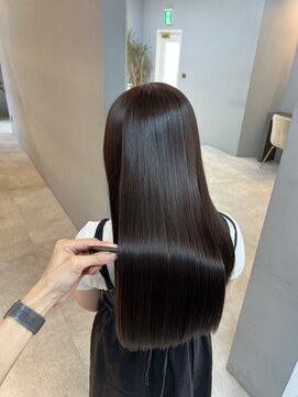 ドロシー 郡山桑野店(Dorothy) イメチェンハッシュカットフルバング似合わせレッドブラウン