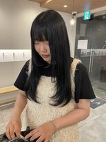 ウタリ(utari)&nbsp;ざぐざくレイヤーカット【難波 桜川/レイヤーカット】