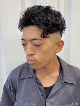 ココ 原宿(KOKO) □フェードカット#ベリーショート#ビジネス＃ニュアンスパーマ