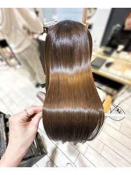 プラグ バイ ネオリーブ(plug by neolive) 小顔×髪質改善[髪質改善/縮毛矯正/韓国]K