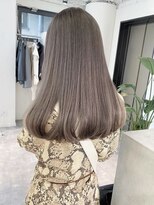 ペレ 梅田(PELE)&nbsp;イメチェン/ホワイトブロンド/外ハネボブ/美髪/梅田