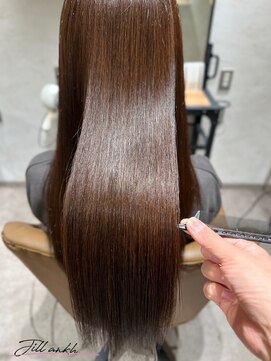 ジル アンク(Jill ankh) 《姫路　Jillankh》オリーブベージュ　赤み消し　縮毛矯正履歴