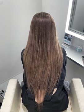 テイス 新宿(TACE) [美髪/ワイドバング/ホワイトブロンド/イメチェン/新宿]