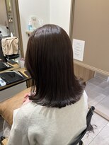 クク(coucou)&nbsp;ミディアム×顔まわりくびれヘア