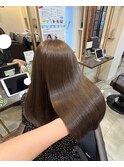 赤坂＊オフィスでも浮かない透明感ショコラグレージュ