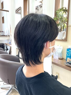 コア フィール ア デイ(COIFFURE A DAY) マッシュウルフ ウルフスタイル 黒髪ヘア
