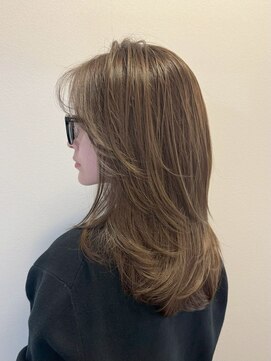 ムード(MOOD,) 暗めカラー/グランマッシュ[レイヤーカット/髪質改善/銀座]