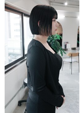 フェイヴィーズ(FavyS) 隠れインナーカラーミニボブ