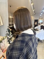 シェル 津山の手店(shel)&nbsp;ハイライトカラー艶髪ボブ内巻き