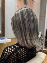 ペスカ 立川店(pesca)&nbsp;バレイヤージュ × ミディアム ×  pesca立川