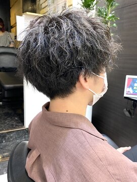 アニー 松戸(ANNI) スペインカール/スパイキーショート/ブルーブラック/フェザーパ