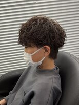 ガオプロデュースバイレボ(gao produced by revo)&nbsp;キッズパーマキッズカット波巻きパーマ刈り上げ柏駅