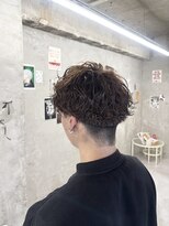 ドアホワイト(door white)&nbsp;ガッツリな動きが欲しい方に波巻きスパイラルパーマ