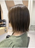 外ハネボブ×オリーブベージュ