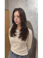 リット(lit)&nbsp;大人っぽさを引き出す韓国風くびれレイヤー