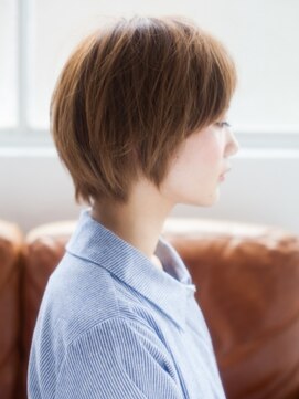 フラミューム 関内店(flammeum) ☆愛され小顔ショート☆【関内　馬車道】