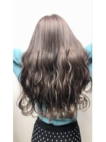 ジェリカ(Jlica)&nbsp;ゆるふわ　ブリーチなしでも透明感　イルミナ　グレージュカラー