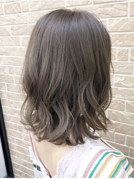 リュドール 可児店(Rue D'or) 軽くてまとまる大人の上品ボブ