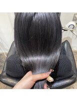 ニール(Neale.)&nbsp;シルバーブラック