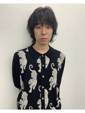 アカ(ACA) 刈り上げ　バーバー　パーマ　マッシュ　ツイスト　スパイラル