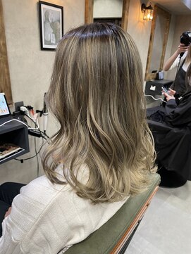 サニー 渋谷(SUNNY) グレーベージュニュアンスカラーアッシュミルクティー