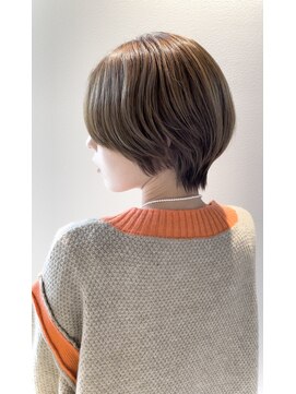 アンプル(aNpLe) 大人ショートボブ×透明感カラー×ナチュラルボブ