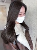 韓国風ロング　アッシュブラウン　暗髪　ヨシンモリ　透明感