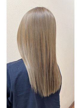 シャンプーボーイ ベージュ