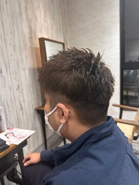 エヌアンドエー 杉戸高野台店(N&A) ベリーショート クルーカット×メンズカラー くすみカラー