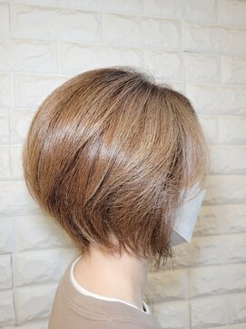 松本平太郎美容室 国立店 前下がりグラデーションボブ×イノアカラー/30代40代50代60代
