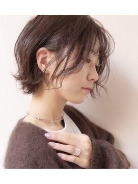 ネイバー(Neighbor) ショート/波巻きスタイル