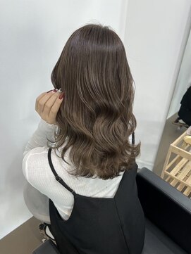 イオエ 西梅田(ioe) ブリーチなしカラー/髪質改善/ミルクティーベージュ/小顔へア