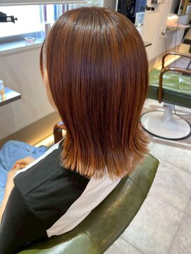 ノッポサン(Noppo3) オレンジベージュ 外ハネミディアム ストレート 髪質改善