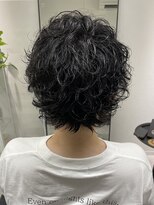 レア(LEA)&nbsp;スパイラルパーマ×外はね MIXパーマ