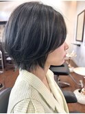 ショートボブ