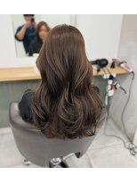 オットット(OttottO)&nbsp;艶髪/透明感ヘア/ブリーチなし/韓国/ヘアレイヤー/表参道/外苑前
