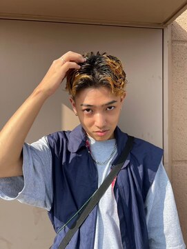 リコヘアー(LiCO HAIR) 那覇/刈り上げセンターパート/波巻きツイストスパイラル