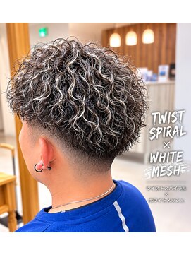 アグ ヘアー ナッツ 秦野店(Agu hair nuts) ツイストスパイラル×ホワイトメッシュメンズ人気No.1スタイル！