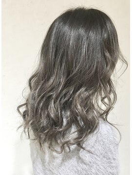 フェリア 渋谷(Feria) 【 filo by Feria 渋谷】☆シルバー☆Gishi