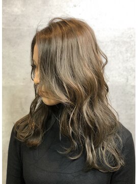 カジノ(CASINO) アッシュ×グレージュ