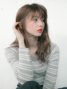 ルティア 池袋(Lutia) 透明感ベージュで大人ヘア