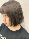 シースルーボブ