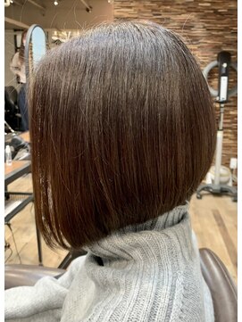 フラココ 神楽坂(hurakoko kagurazaka) 【担当：森口】前下がりボブスタイル