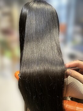 エミュー(emue) 美髪☆年代★なめらかツヤツヤ髪質改善トリートメント